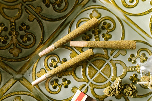 Hypnotic Herb Premium THCA Flower - Transparent